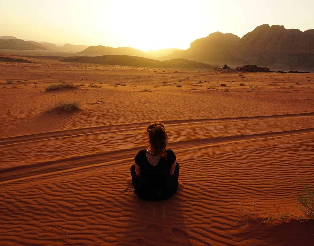 bianca-desert-loindicitte-communication